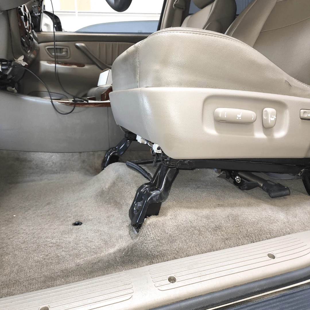 TOYOTA FRONT SEAT JACKERS® (TUNDRA, SEQUOIA, SIENNA AND T100) - Image 5