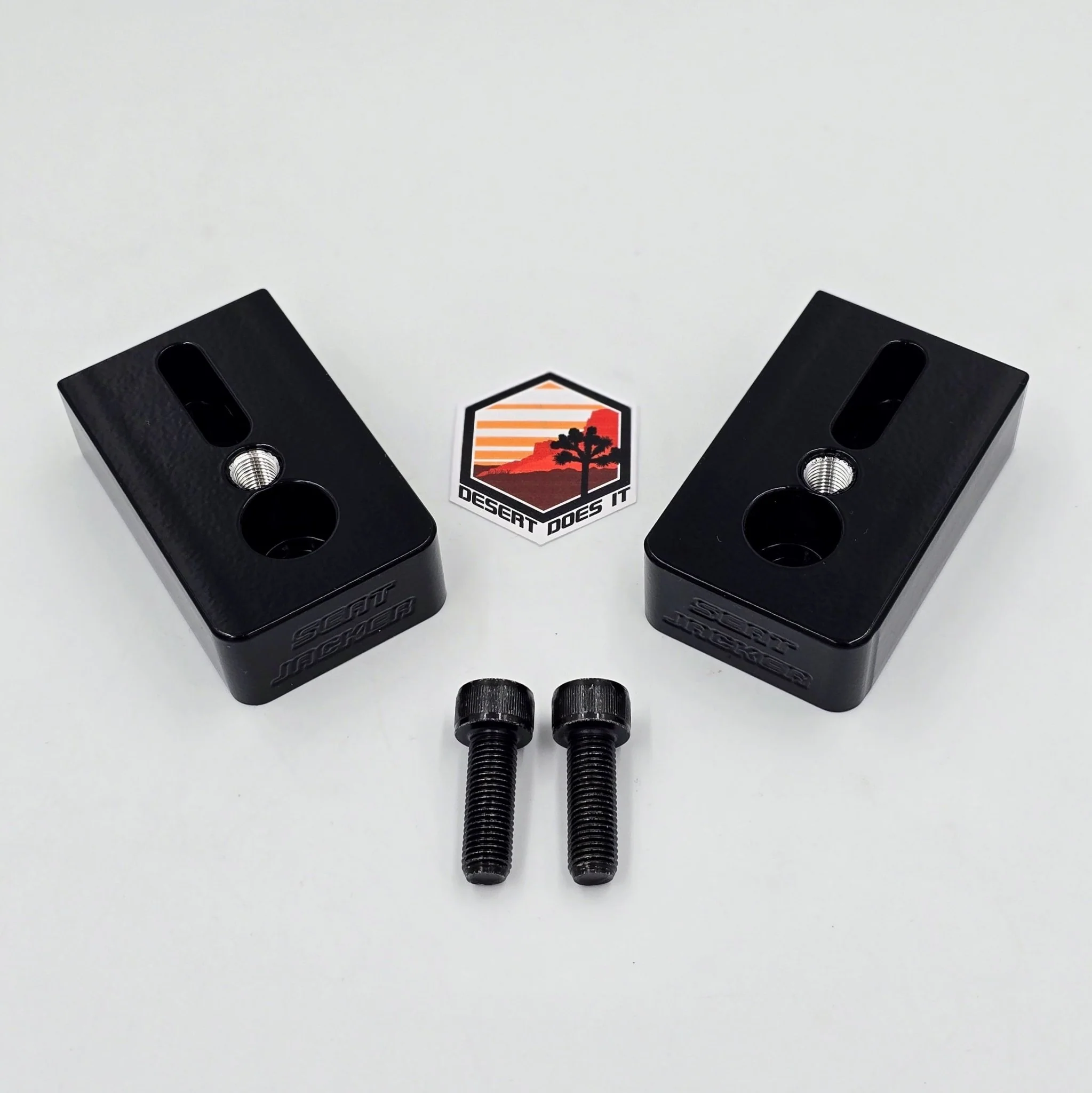 TOYOTA FRONT SEAT JACKERS® (LAND CRUISER AND LX570)