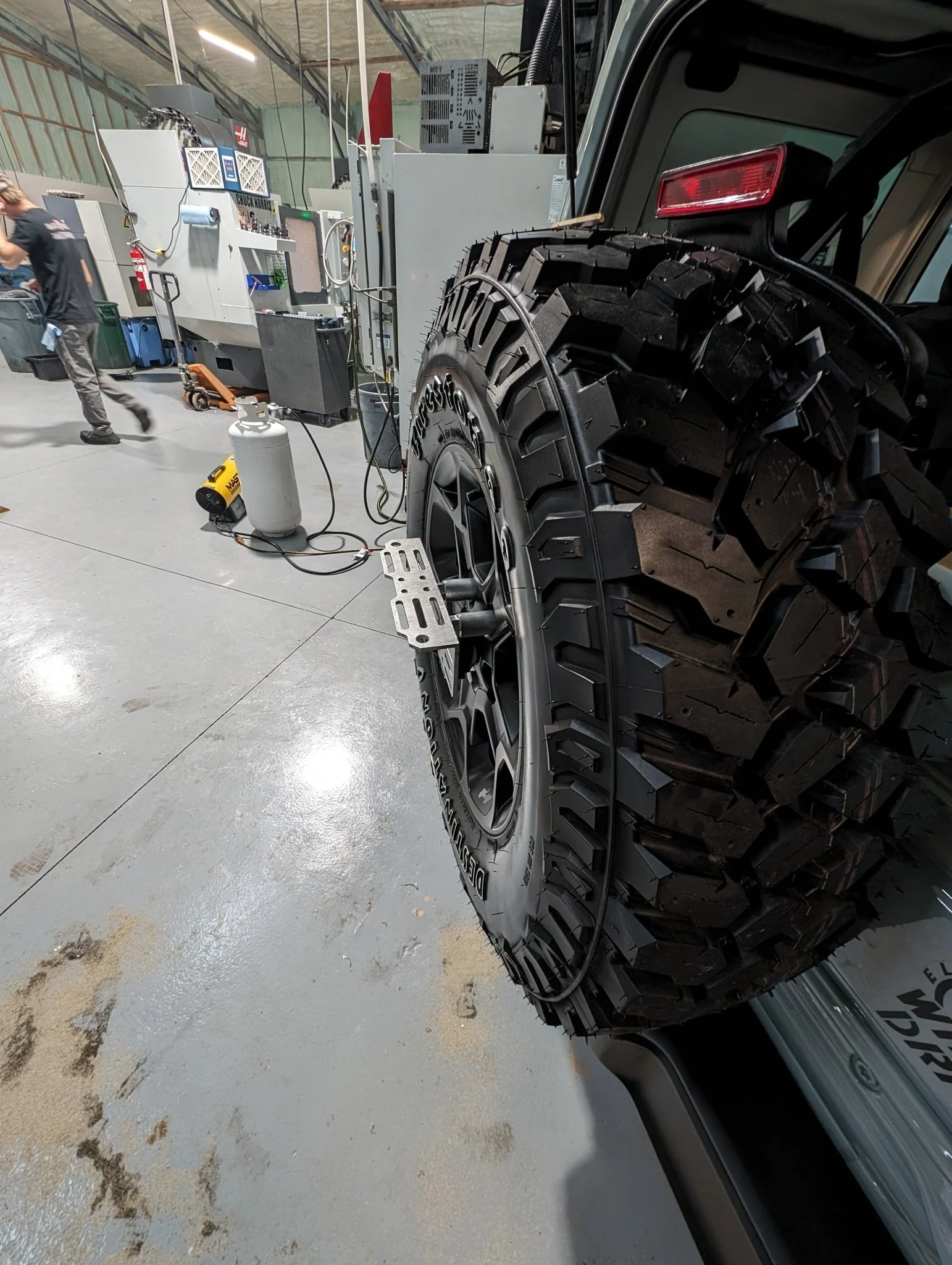 JEEP SPARE TIRE MOLLE (WRANGLER JL/JLU) - Image 4